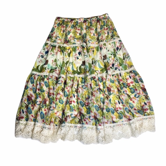 nations Dresses & Skirts - Floral and Leaf A line Style Skirt   227